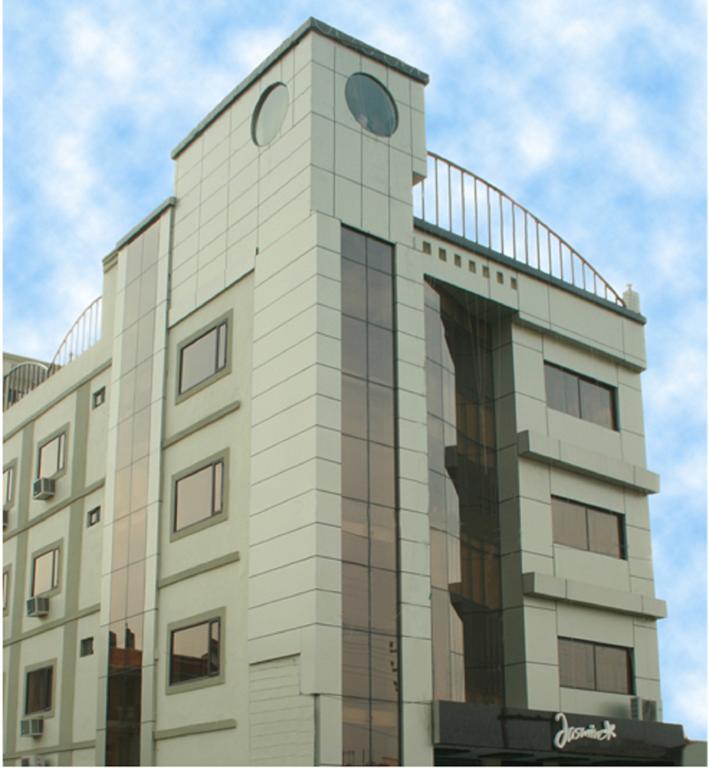 Hotel Jasmine Haridwār Exteriér fotografie